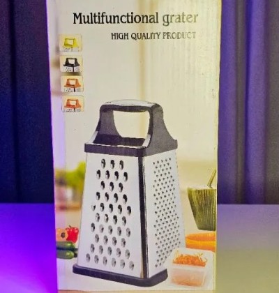 Multifunctional 4‑Sided Box Grater