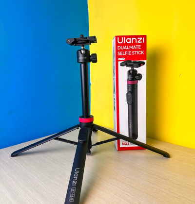 Ulanzi MT-44B 2-in-1 Selfie Stick Quadpod